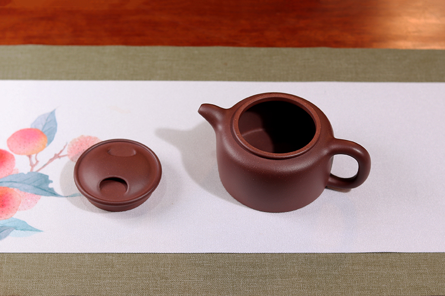 范程豪全手工制牛盖莲子壶