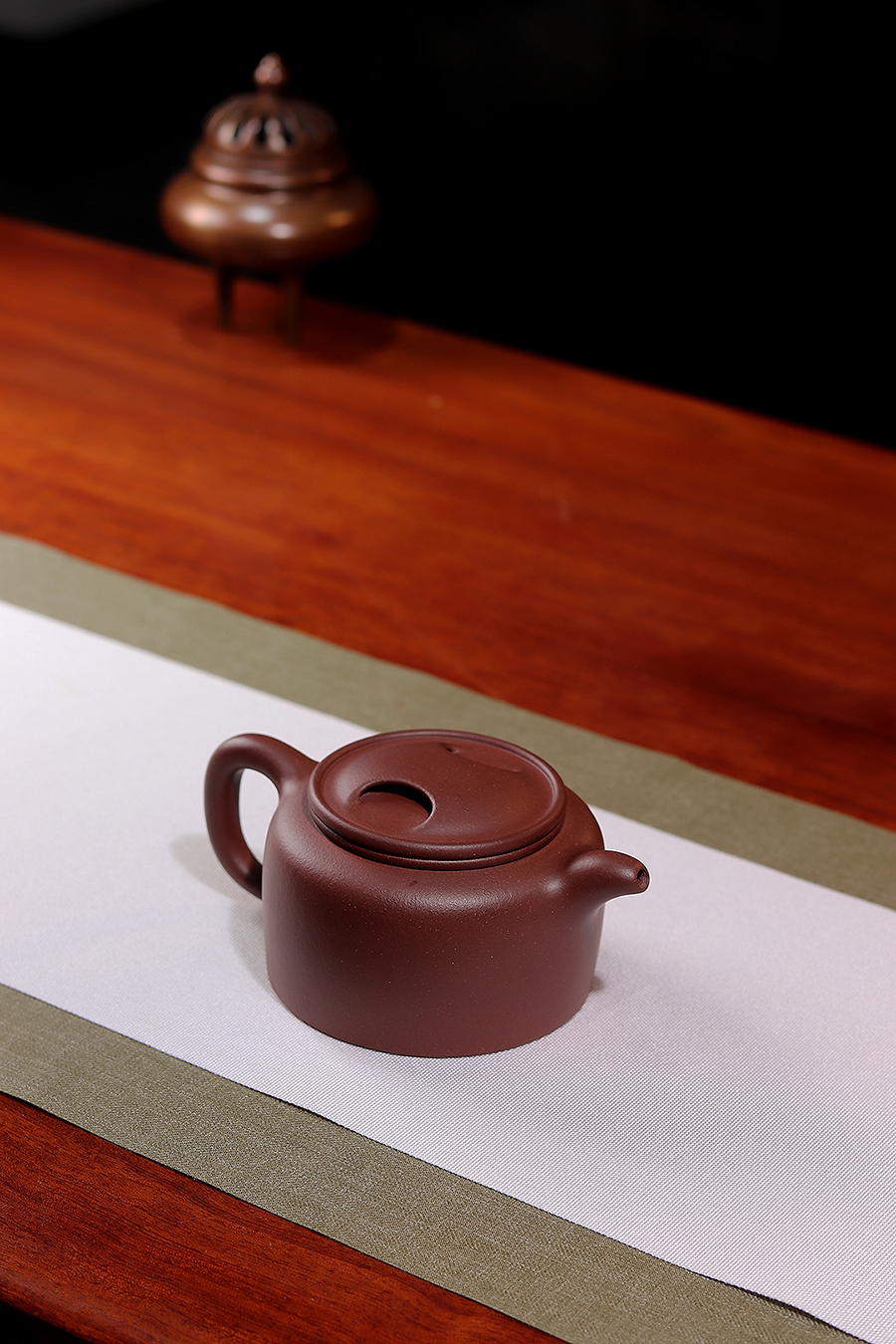 范程豪全手工制牛盖莲子壶