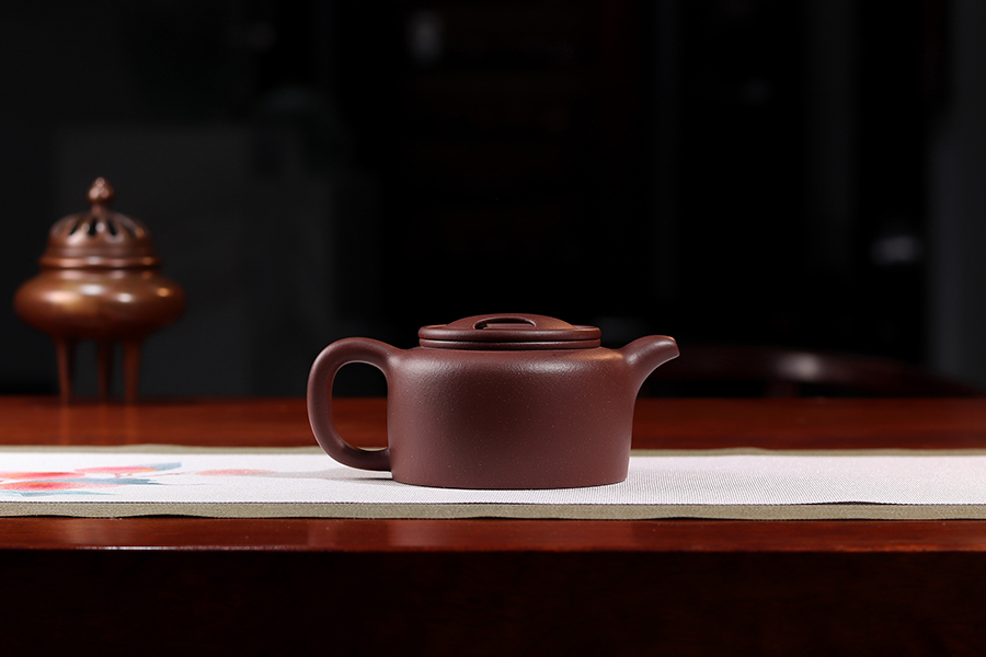 范程豪全手工制牛盖莲子壶