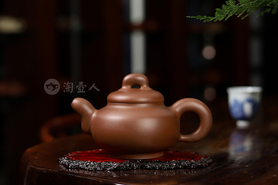 张顺洪制石鼓壶