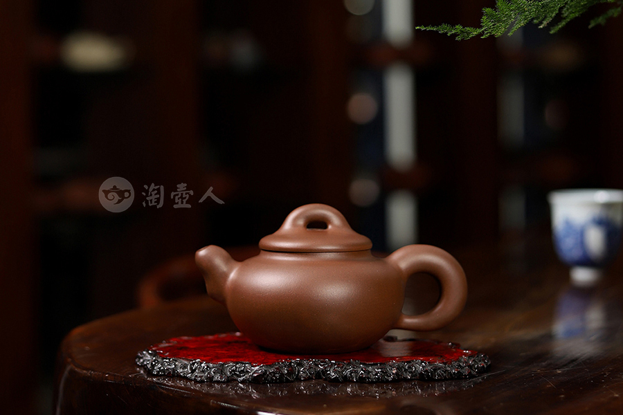 张顺洪制璧钰壶
