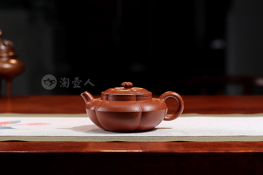周妮全手工制合梅壶
