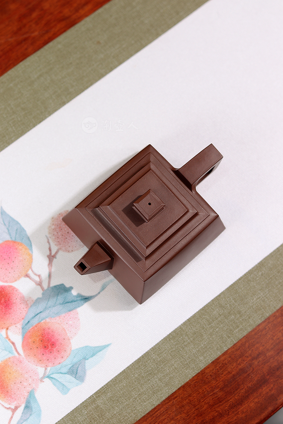 华健全手工制《吉方壶》