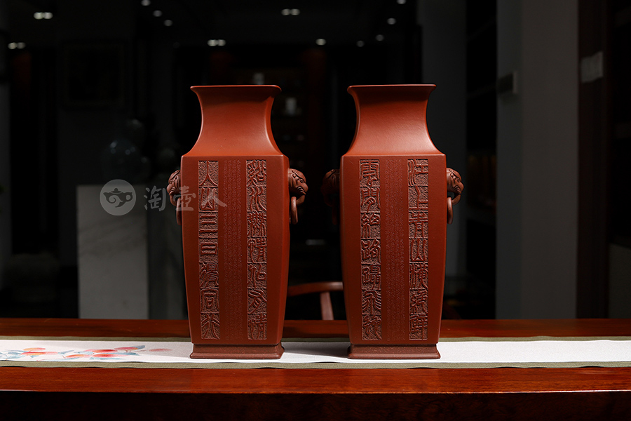 陈志云全手制四方博古对瓶(李丹阳泥绘)