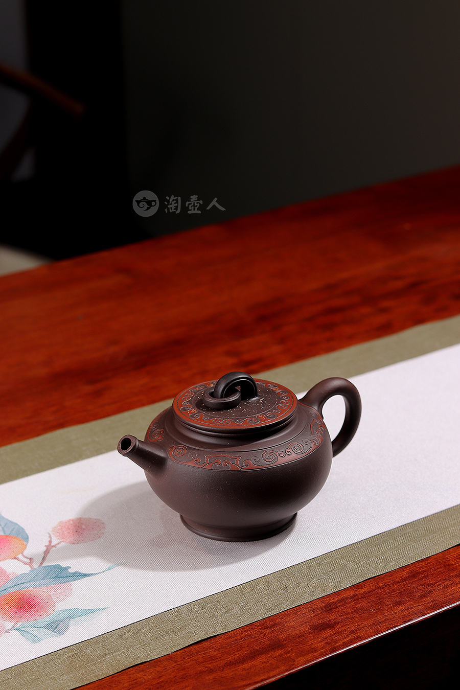 徐曲制《星汉霞蔚壶》