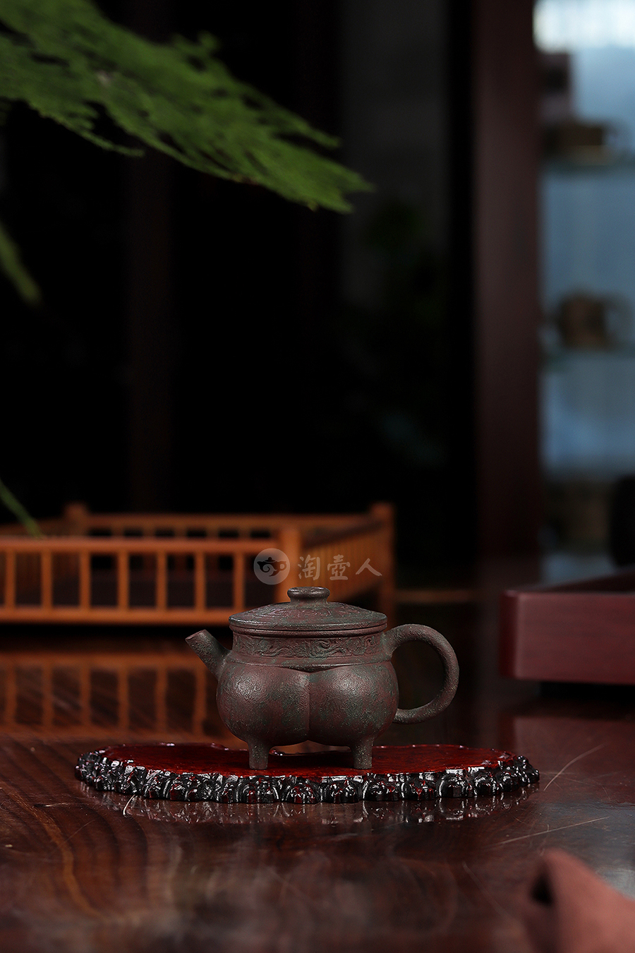 衍古造器制夔龙鬲鼎壶