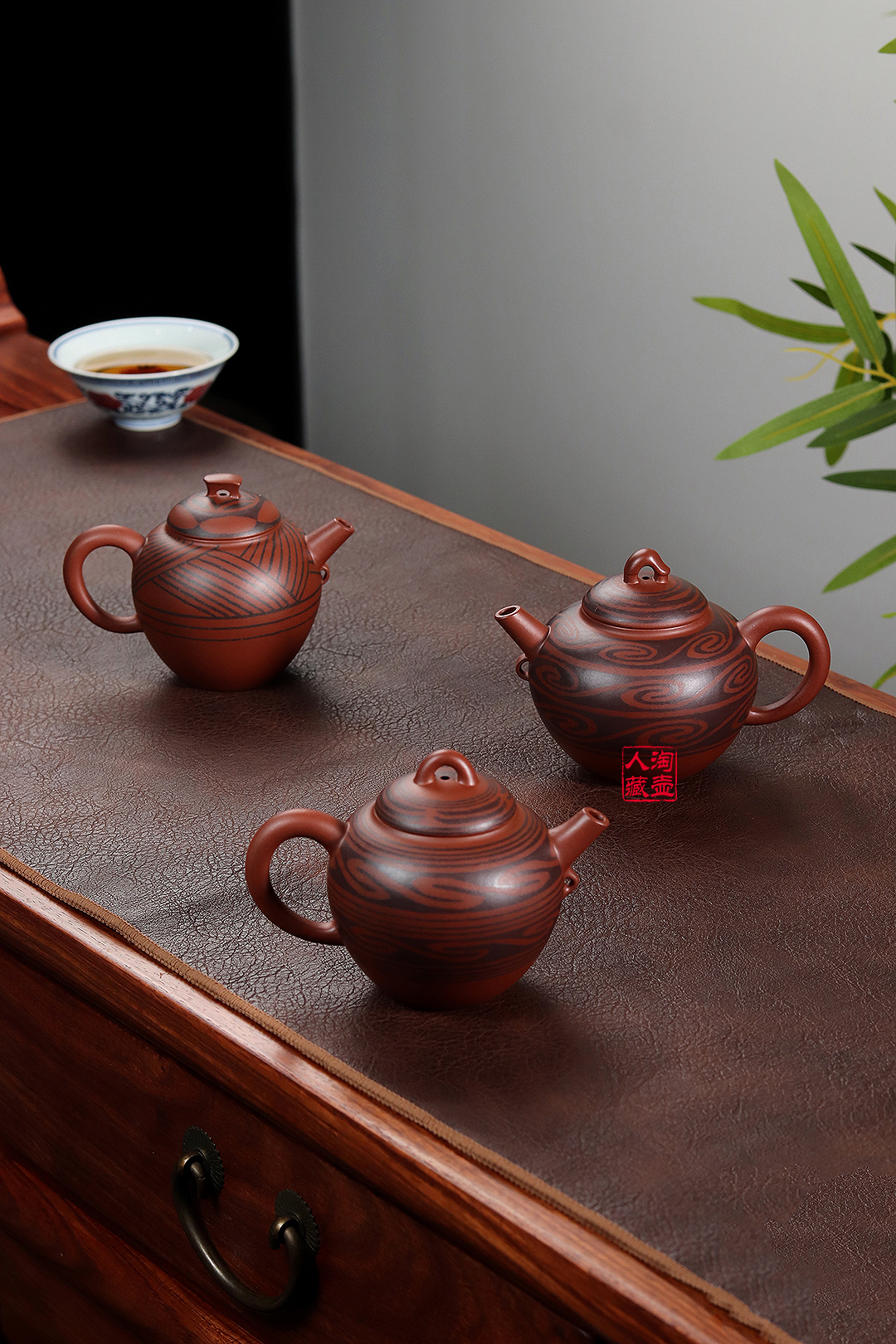 余伟辉紫砂壶《红山文化之陶韵淳源壶》赏析