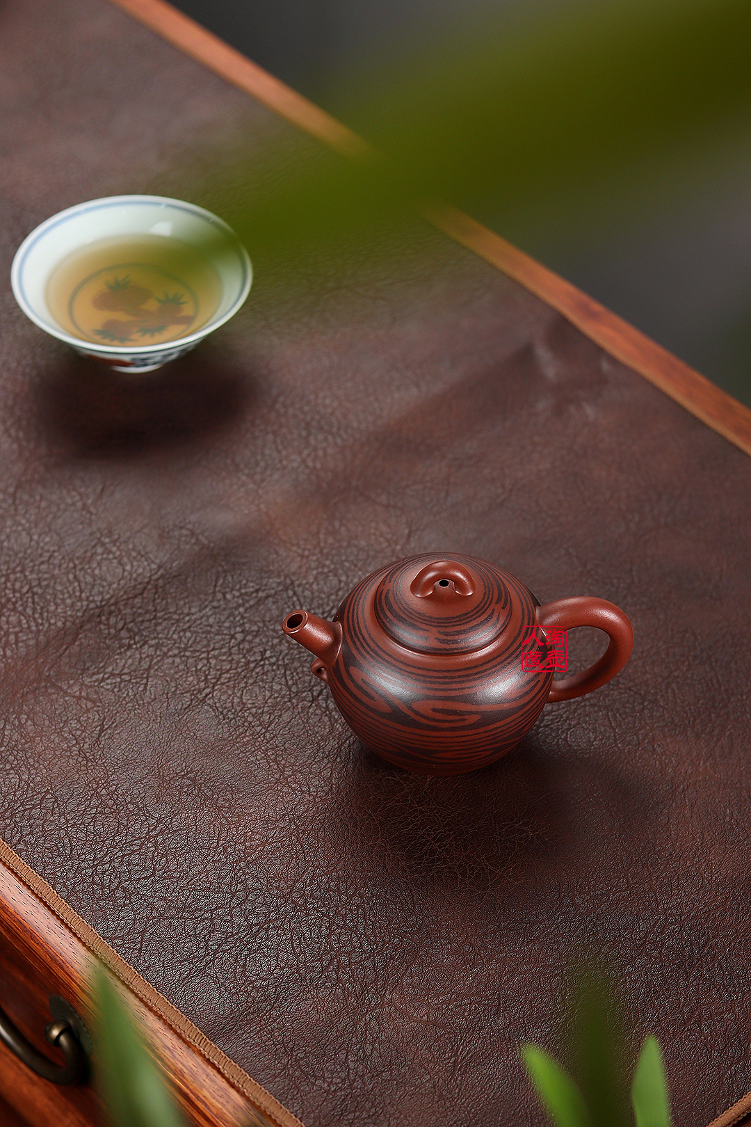 余伟辉紫砂壶《红山文化之陶韵淳源壶》赏析