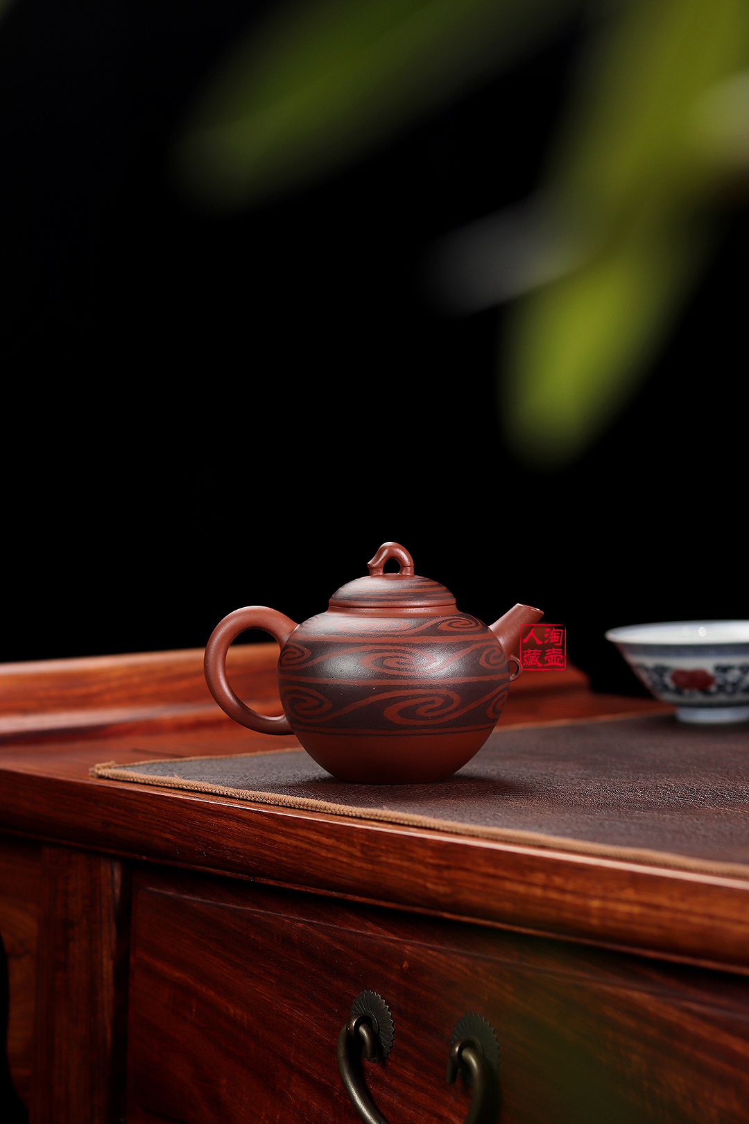 余伟辉紫砂壶红山文化之玄璜赏析