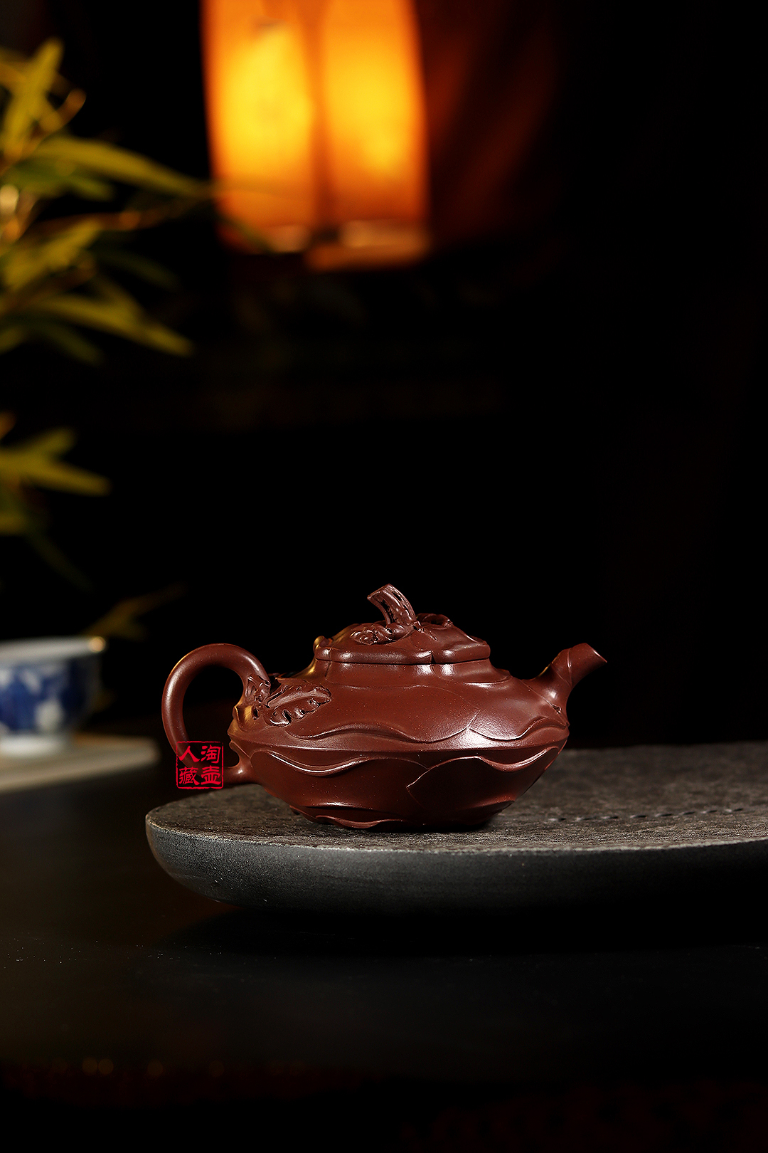 严强风卷葵紫砂壶赏析