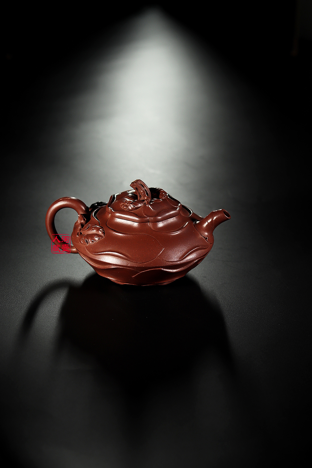 严强风卷葵紫砂壶赏析