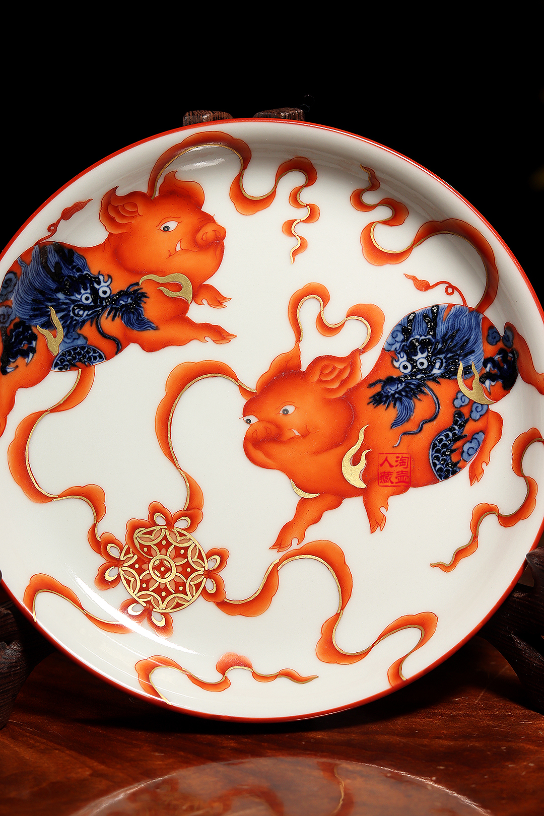 梁峻制龙猪长乐壶承赏析