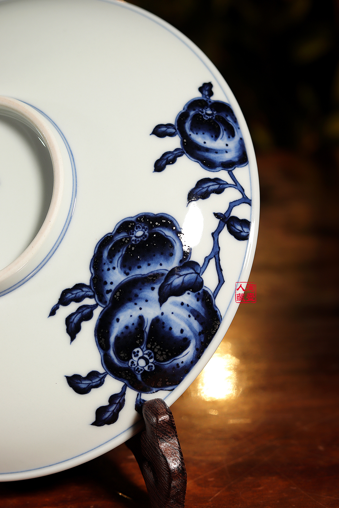 梁峻制局外人李白壶承赏析